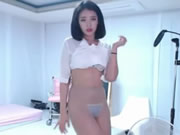 韓國尼龍女孩跳性感脫衣舞